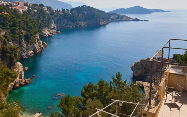 Hedera Estate, Hedera A30