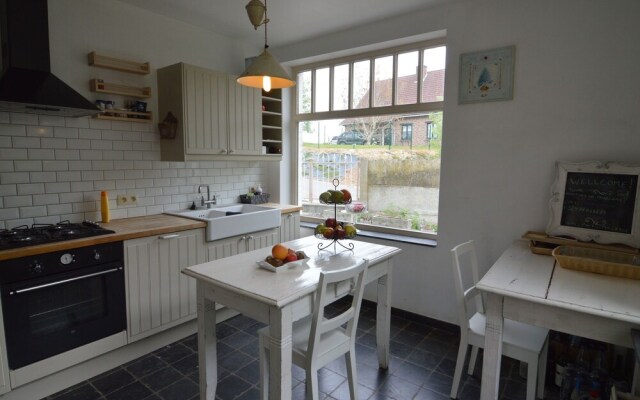 Ravishing Holiday Home in Ronse With Sauna