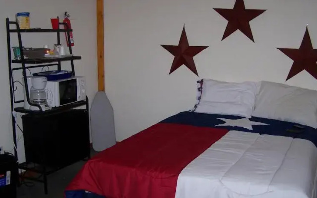 Bluebonnet Inn