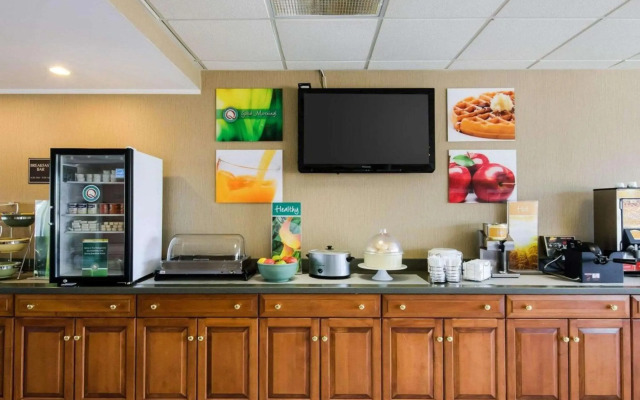 Quality Inn Troutville - Roanoke North
