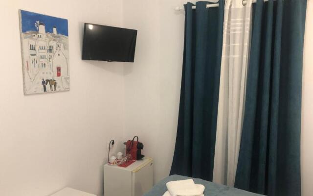 Room 11