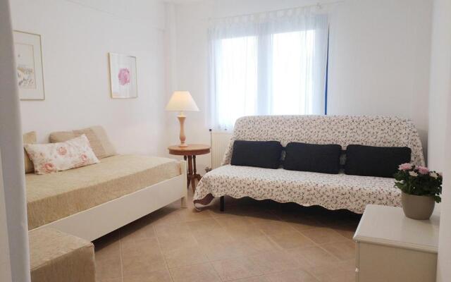 Olive Bay Hilltop Apartments Ammouliani