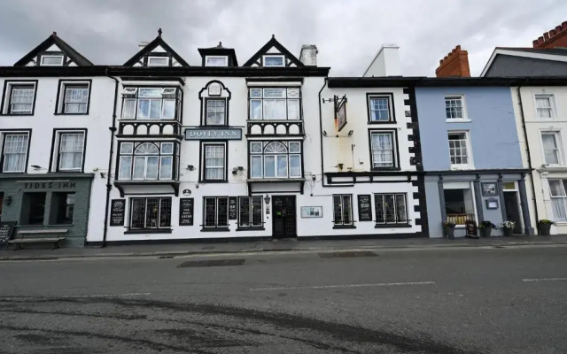 Dovey Inn