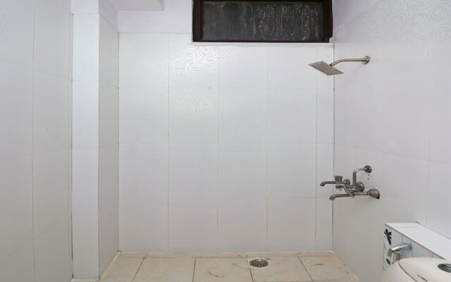 OYO 11925 Krishna 26