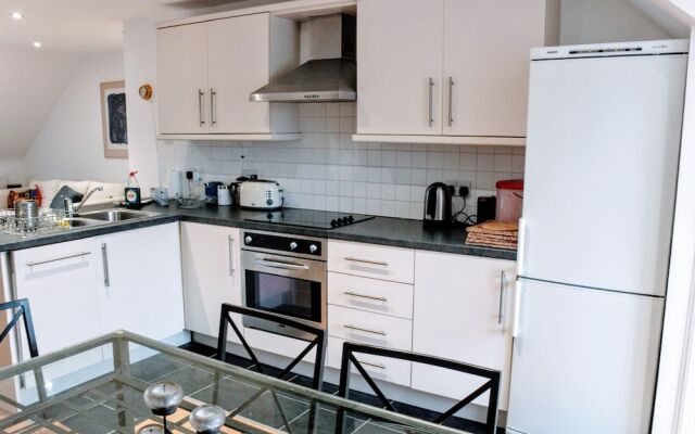 1 Bedroom Penthouse Apartment On Royal Mile