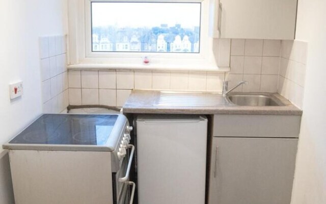 Inviting 3-bed Apartment in London