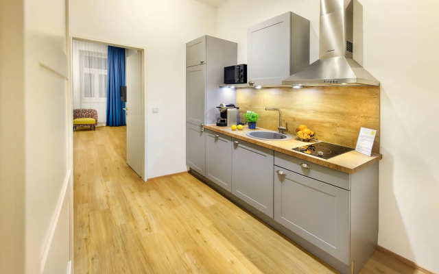 Jimmy's Apartments Dandelion