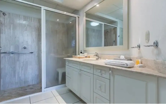 Unlimited Luxury ROSA'S CONDO