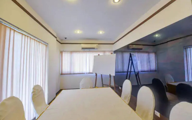 Hotel Queensway Park