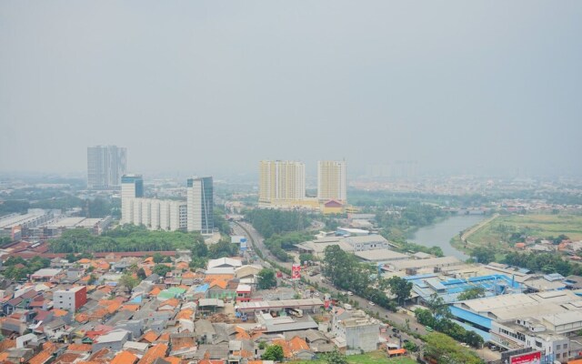 Fabulous Studio Apartment at Tree Park City Cikokol