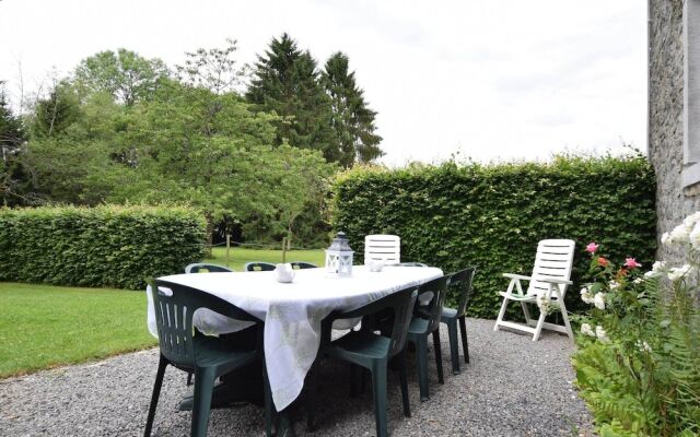 Authentic Cottage in Weris with Private Garden