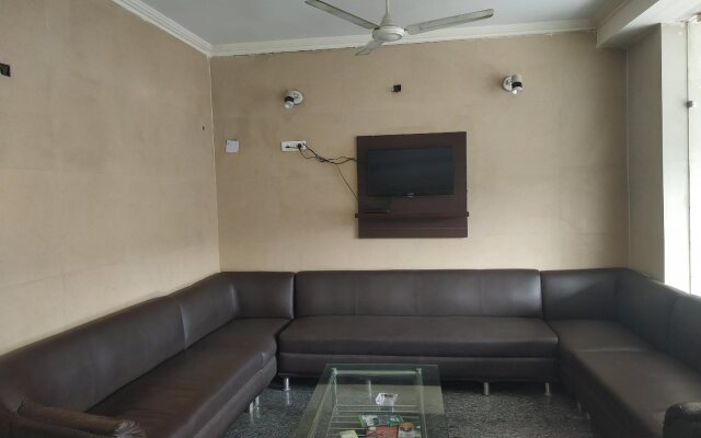 OYO 23303 Hotel Blue Heaven