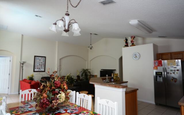 4726 4-bedroom Pool Home,cumbrian Lakes Kissimmee