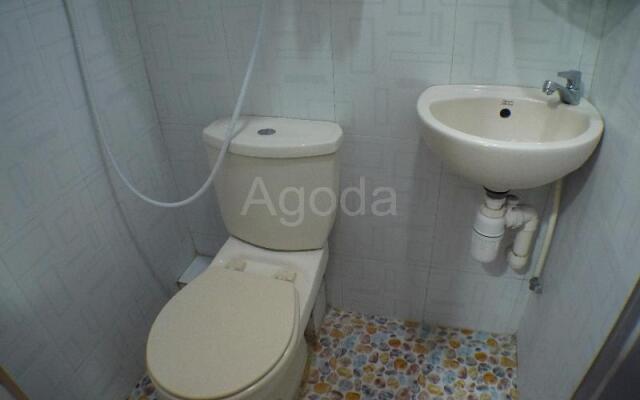 Loi Loi Guest House
