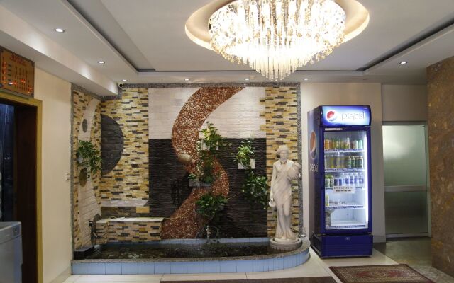Nam Phong Hotel