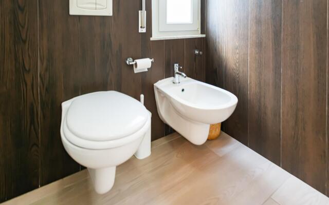 Lucienne in Alghero With 1 Bedrooms and 1 Bathrooms
