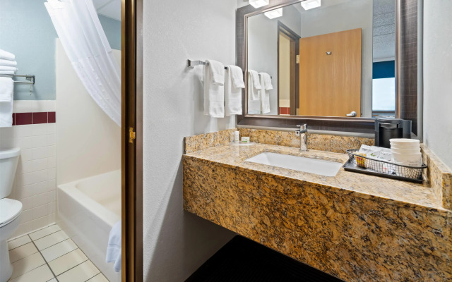 AmericInn by Wyndham Bismarck