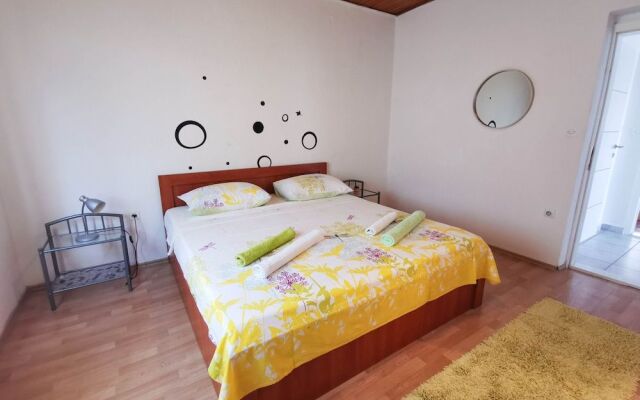 Turina Apartments