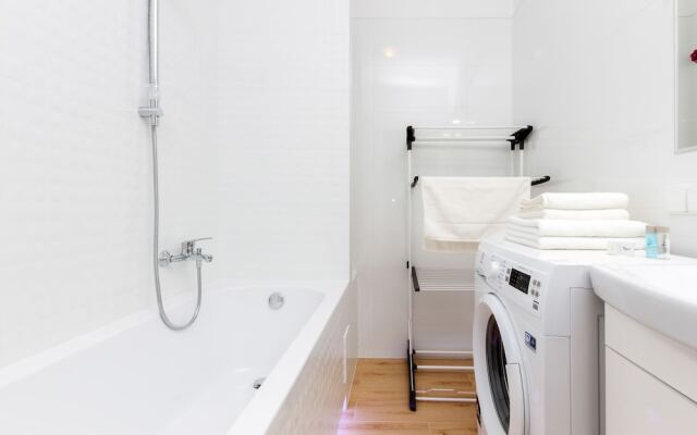 Apartment Harmonia Oliwska by Renters