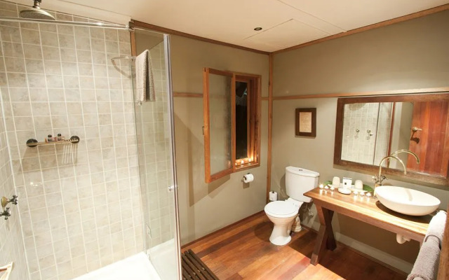  Ubizane Wildlife Reserve Safari Lodge & Tree Lodge