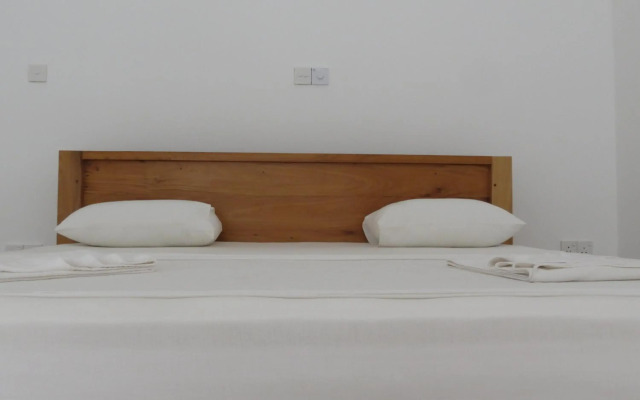 Mountain Wave Hotel and Surfshop