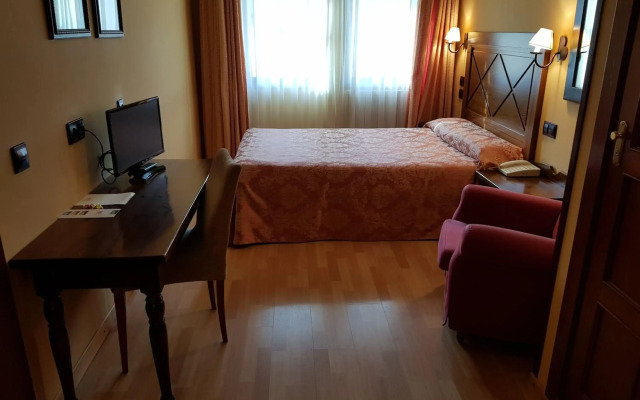 Hotel Cotiella