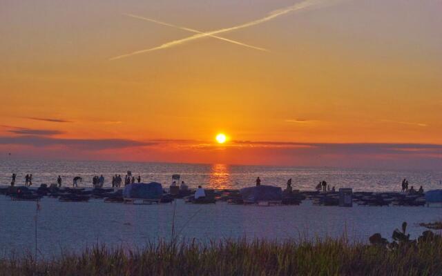 Island Grand at TradeWinds