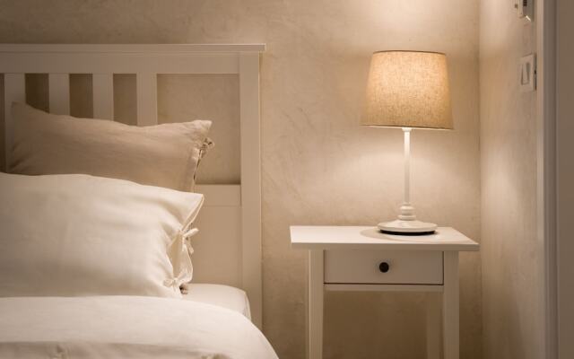 Luxury Apartment Lina - III
