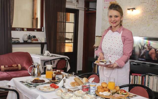 Guest house Halvat