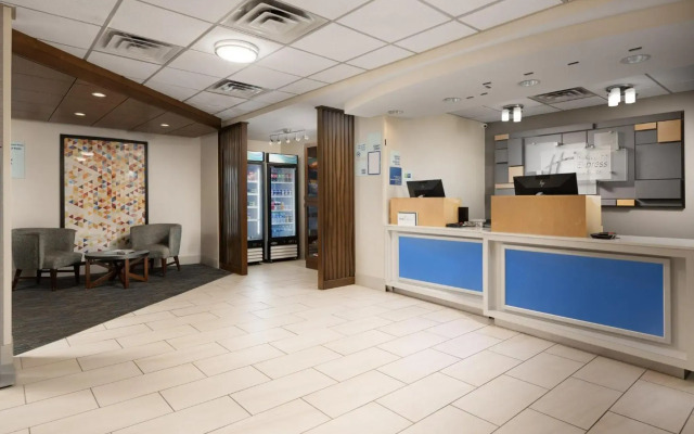 Holiday Inn Express Hotel & Suites Chattanooga-Hixson by IHG
