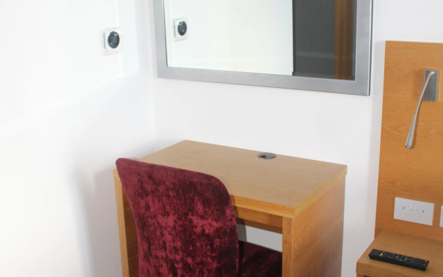 Park Hotel & Apartments