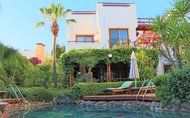 Munahan Hotel