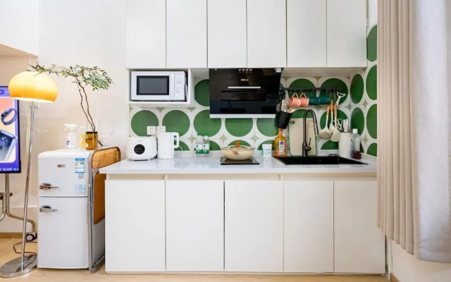 Shanghai Hills & Zinn Courtyard BNB