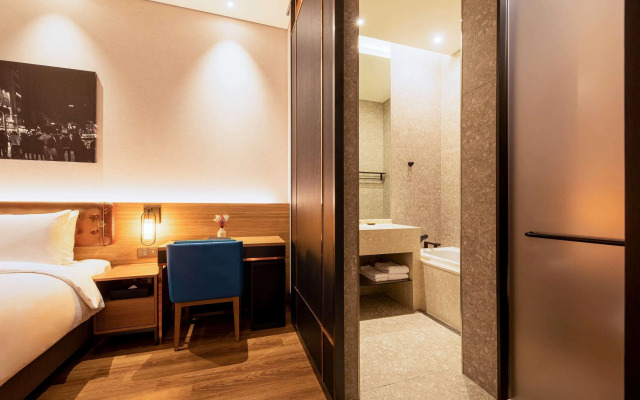 Mercure Ambassador Seoul Hongdae