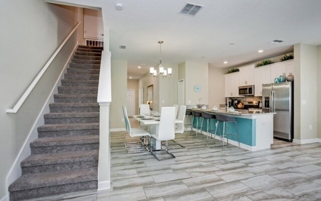 1592slice 5 Bedroom Townhouse