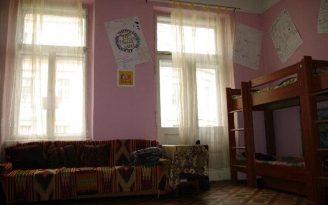 Cats' House Hostel