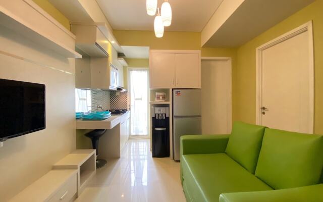 2Br Cozy Apartment At Parahyangan Residence