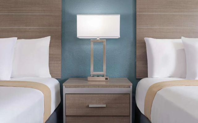 Melrose @ Seabrook, BW Signature Collection