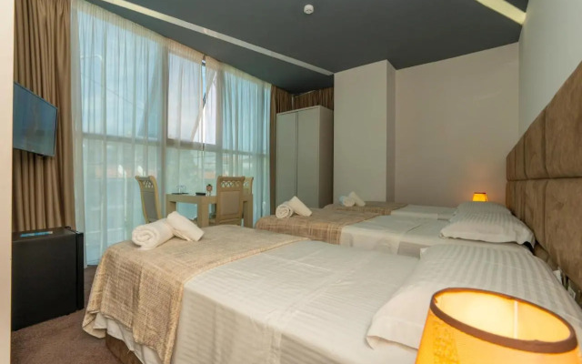 Hotel Emigranti 2