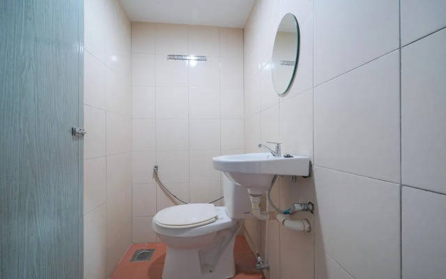 OYO 89850 Mutiara Motel