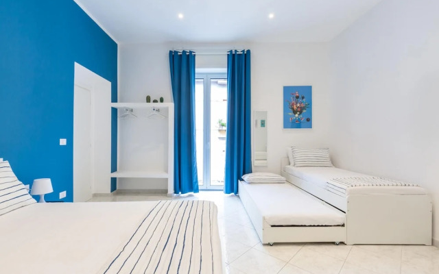 White Blue Apartment at Sanit by Wonderful Italy
