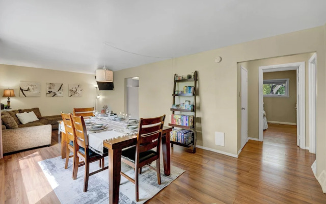 Family House with Httb Playgr BBQ Firept