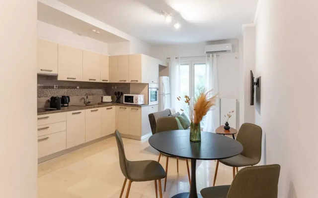 Phaedrus Living Alimos Edem Beach Flat
