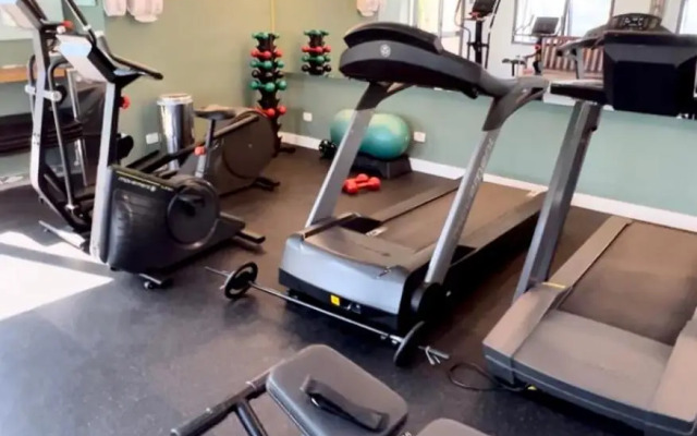 Unu 109 Tatuapé: Wi-Fi, Camareira, Piscina E+