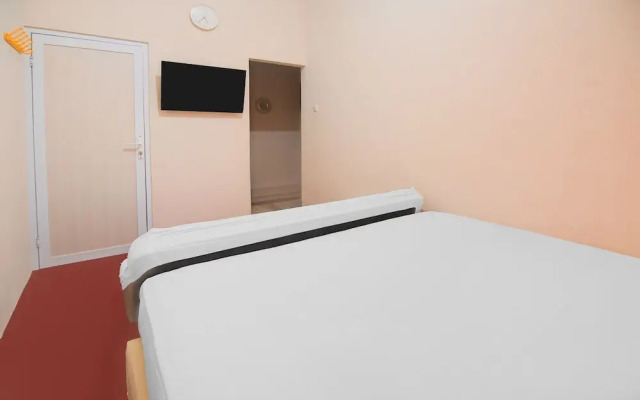 OYO 94669 Hotel Puri Inn Panakkukang Makassar