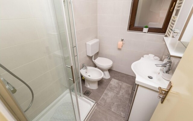 Beautiful Apartment in Opatija With 4 Bedrooms and Wifi