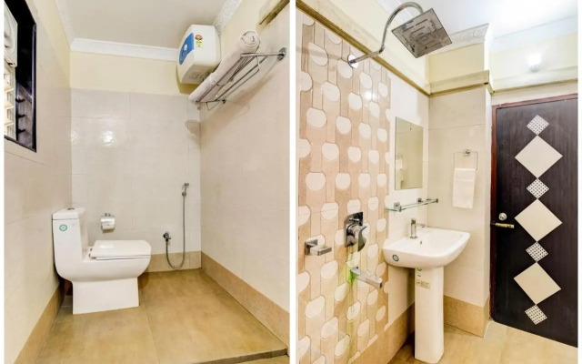 OYO 14174 Good Luck Residency Hotel