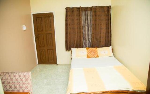 Filly's Guest House