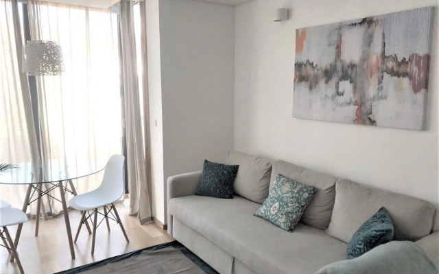 Oporto Yellow Apartments