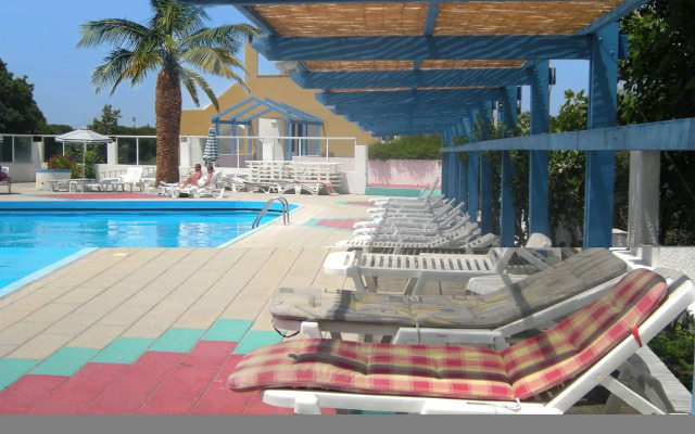 Summer Dream Hotel
